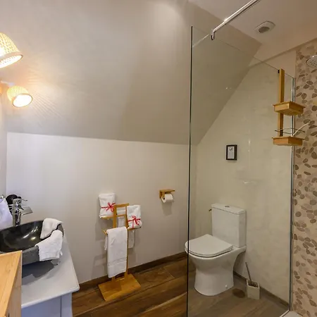 ゲストハウス Les 13 Lavoirs D'antan - Zen Attitude 3*